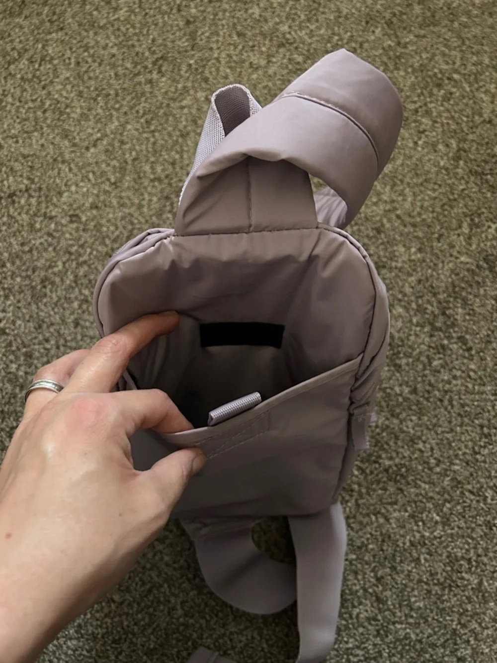 Adidas Women’s Sling Bag in Light Lavender - Picture 3 of 7